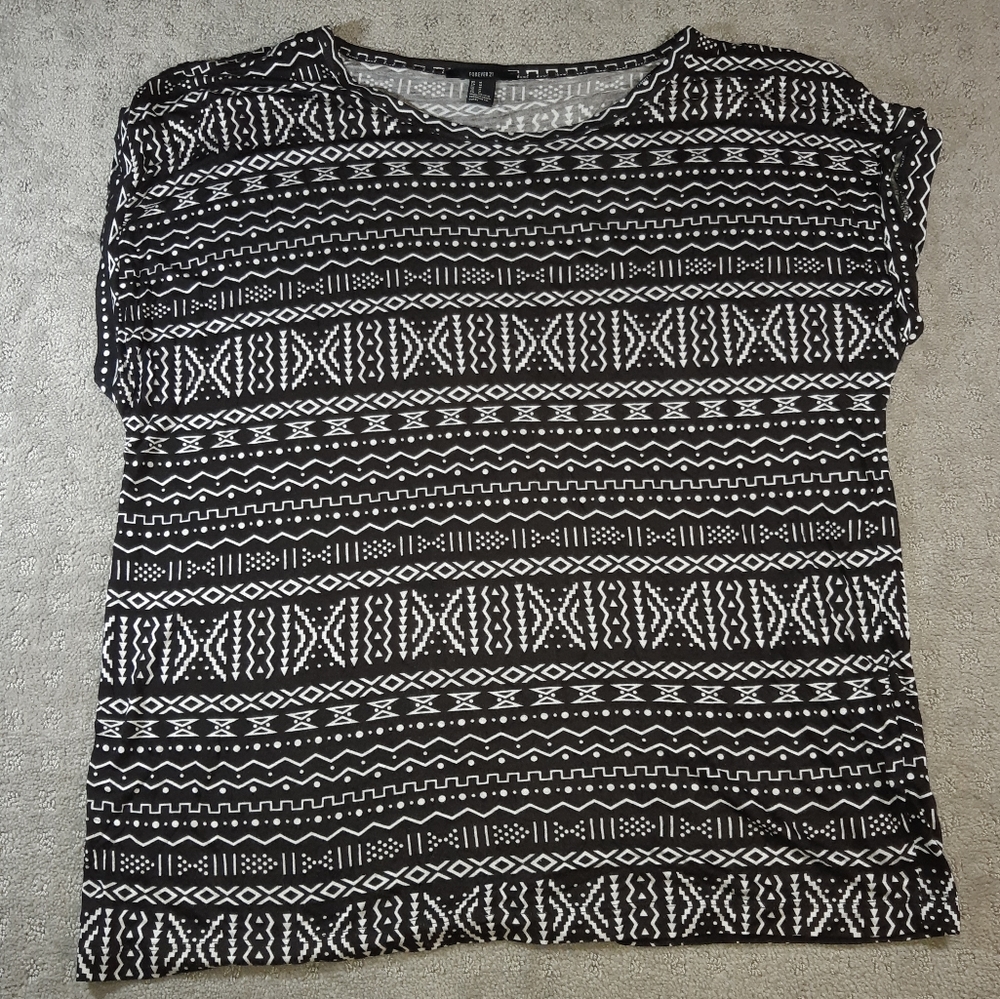 Geometric Print Top